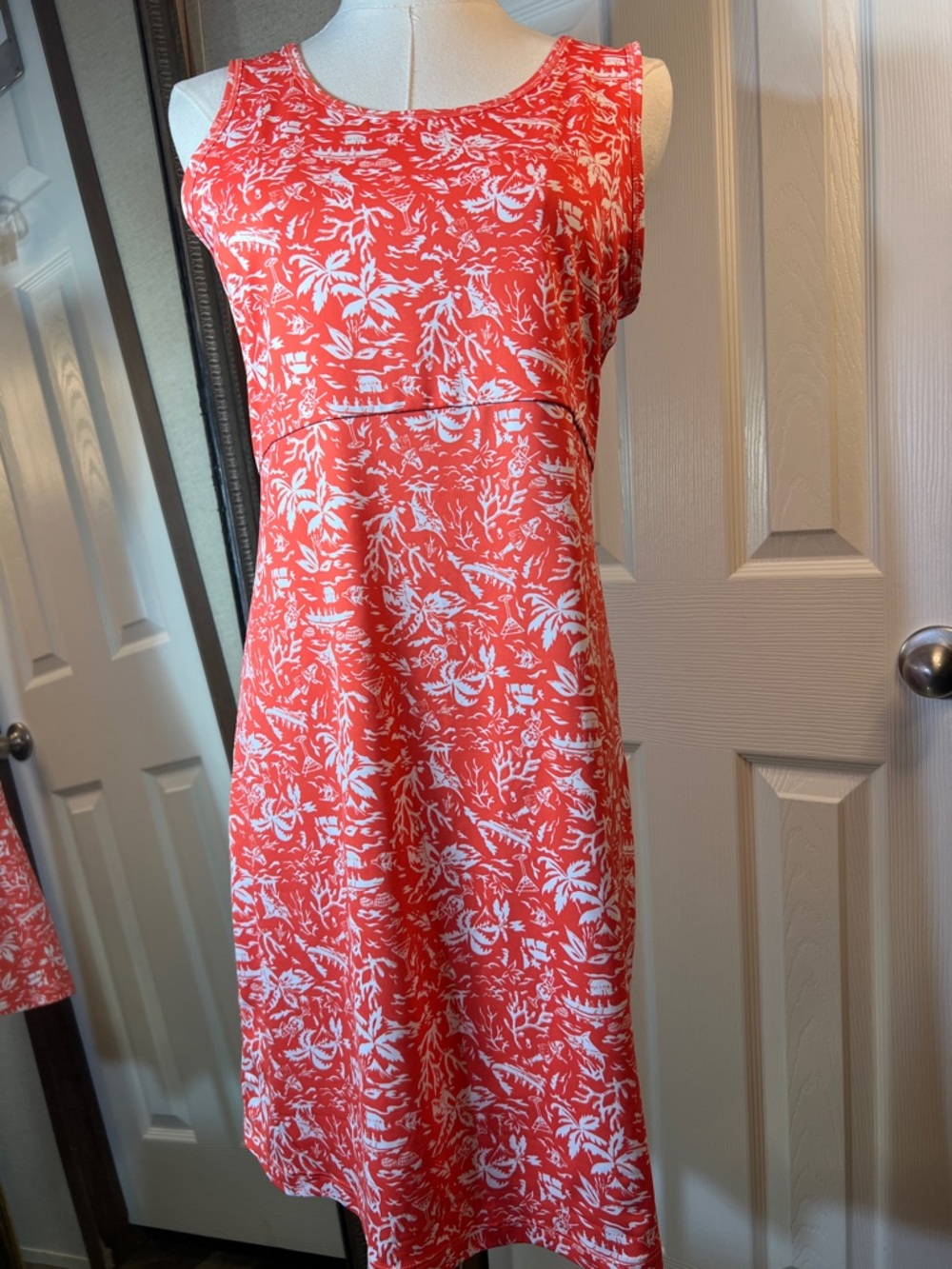 Columbia Coral & White Sleeveless Midi Dress